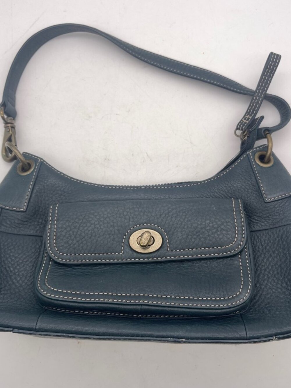 Vintage Fossil Blue Teal Pebbled Leather Shoulder Handbag #75082 Brass Hardware